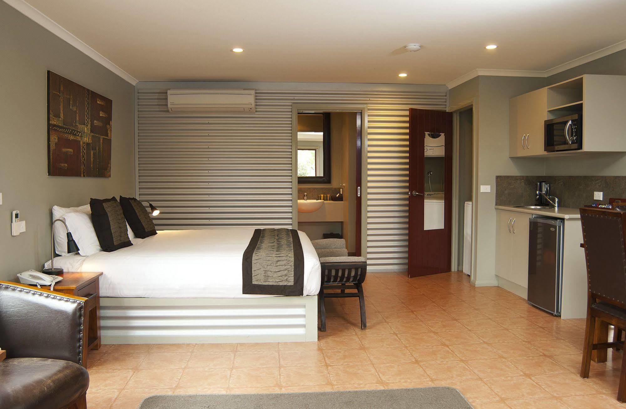 Bairnsdale Motel Экстерьер фото